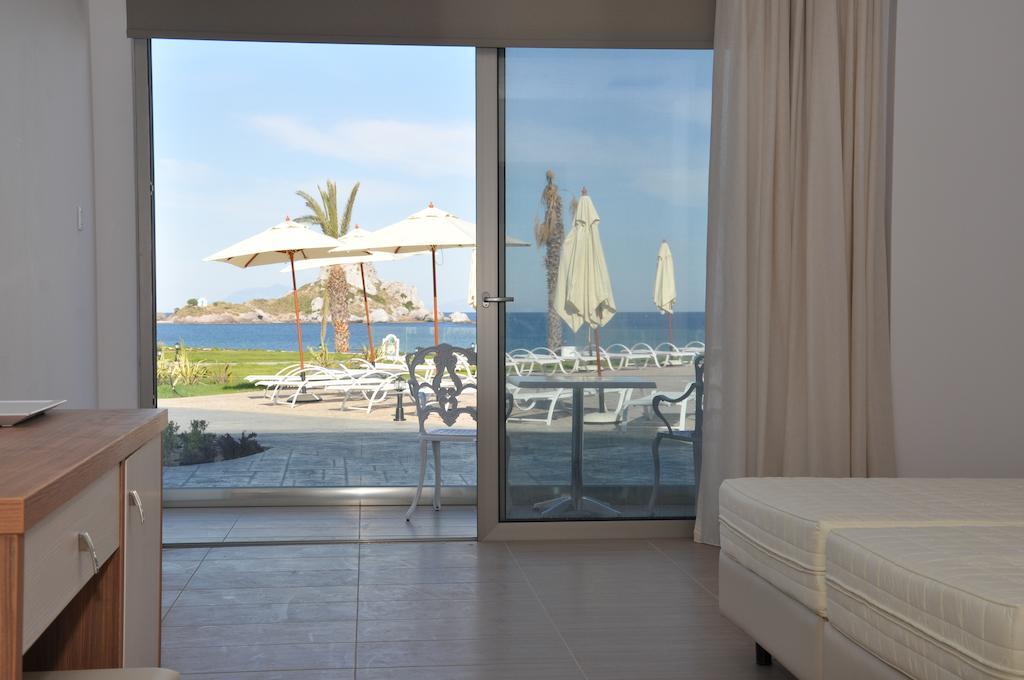 Royal Bay Suites Kéfalos Exterior foto